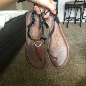 American Eagle Sandal